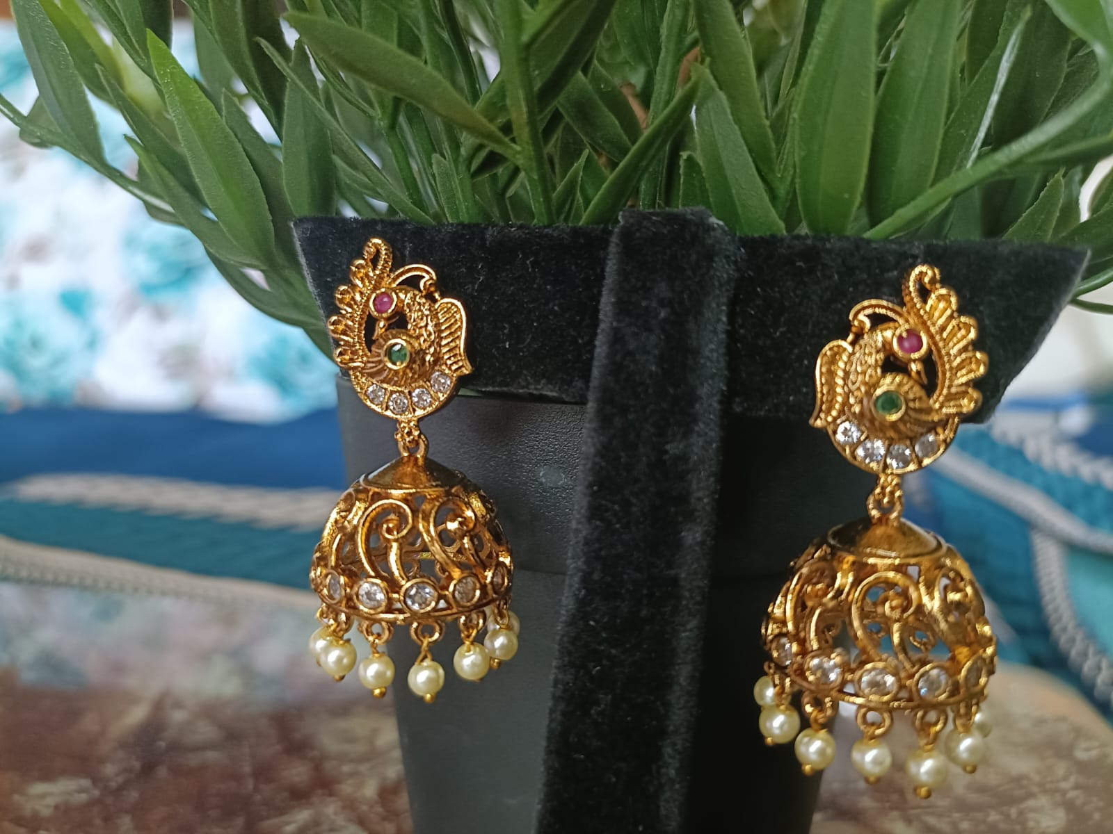 Jhumki's