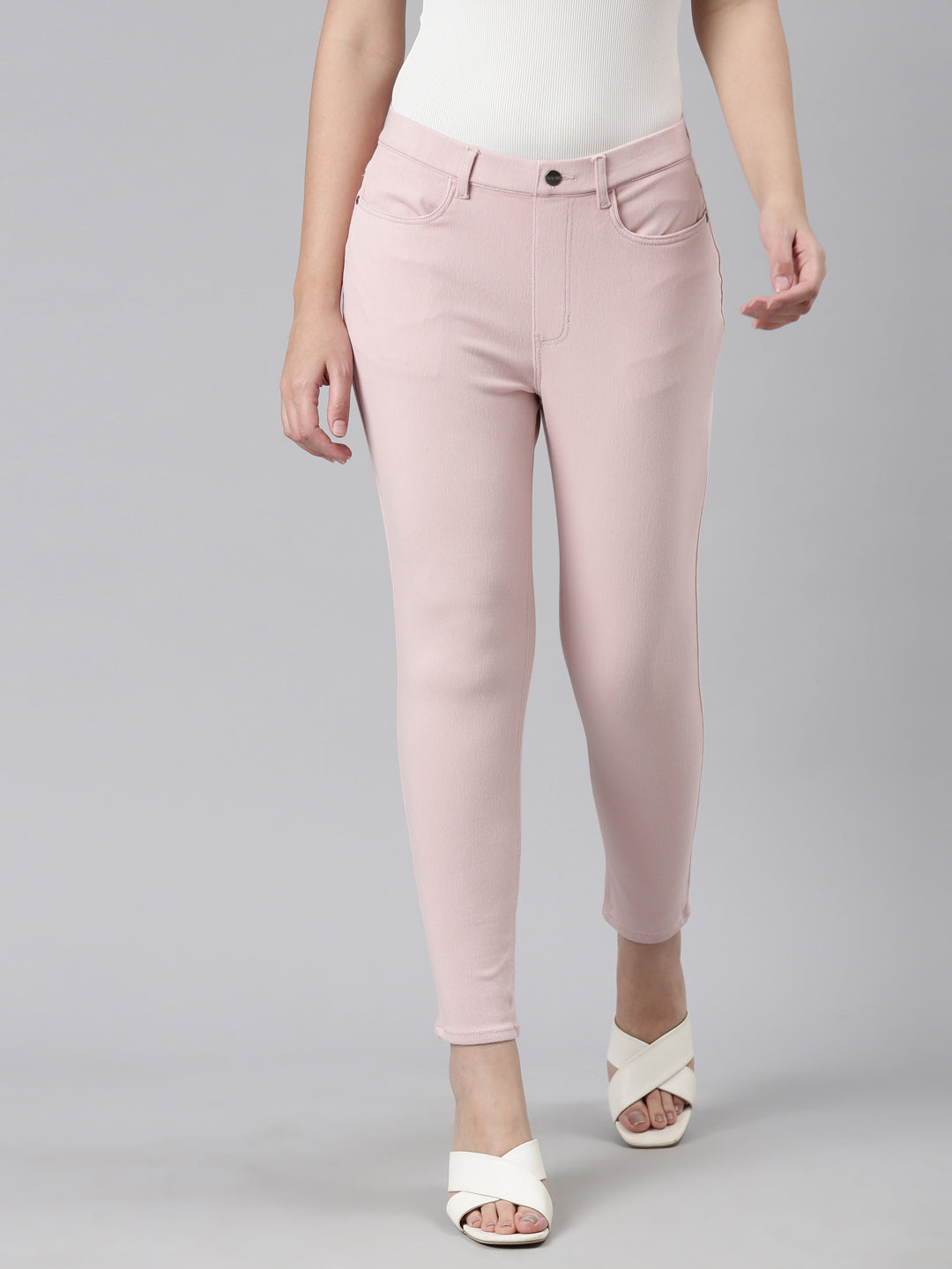 Women Solid Light Pink Mid Rise Slim Fit Cropped Jeggings