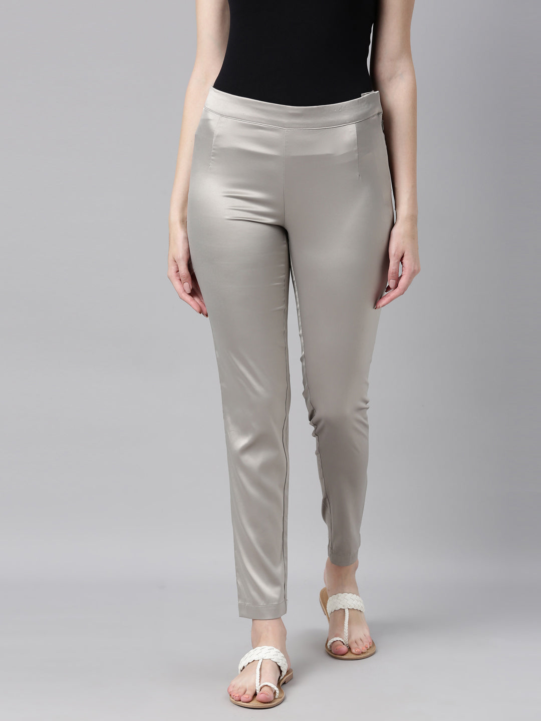 Women Solid Silver Mid Rise Shiny Pants