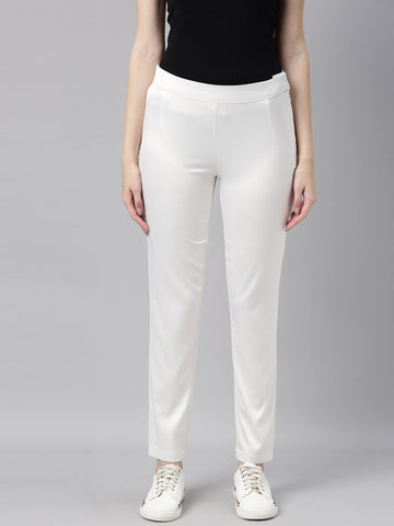 Women Solid White Mid Rise Shiny Pants