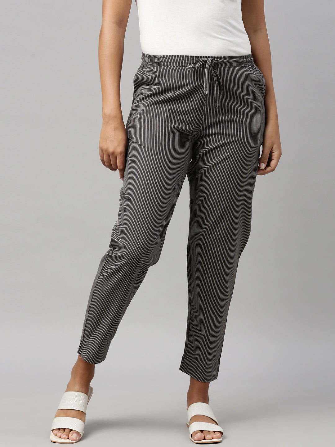 Women Striped Grey Linen Mid Rise Pencil Pants