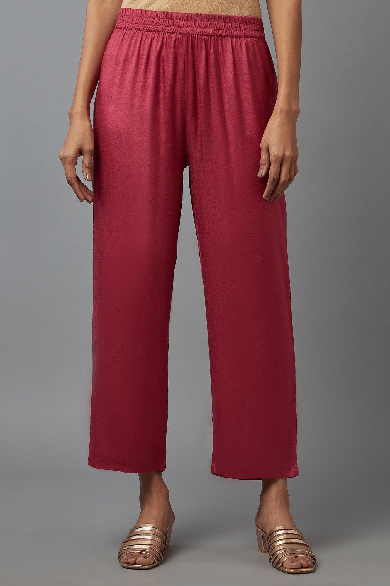 Red Solid Slim Pants in Straight Silhouette