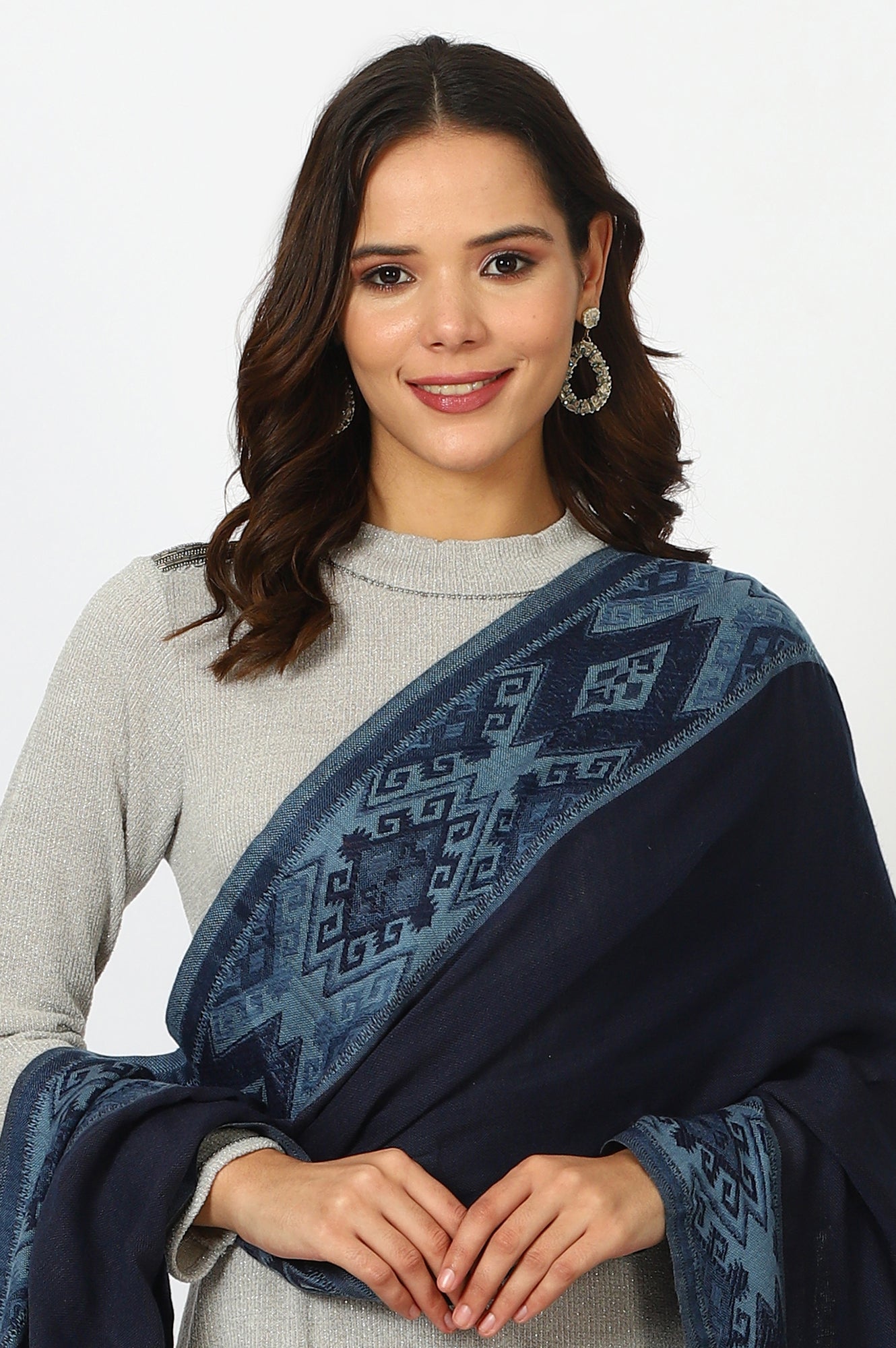 Blue Yarn Dyed Acrylic Shawls & Stole