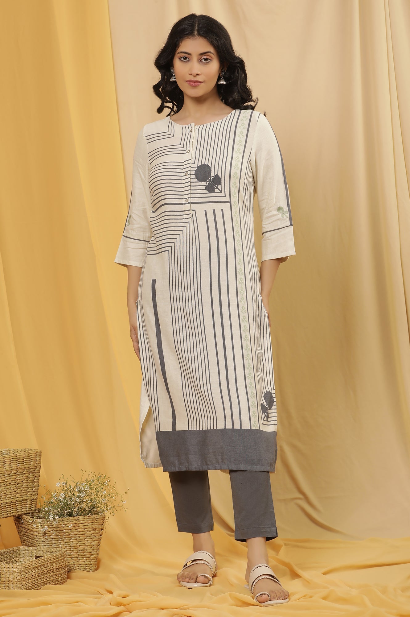 White Straight Printed Kurta And Pants Set