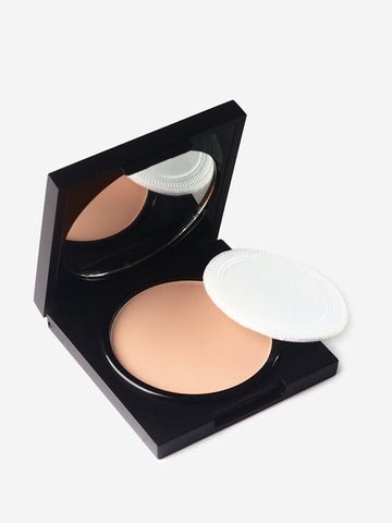 Studiowest Weightless Matte Compact, Vanilla, 9 gm