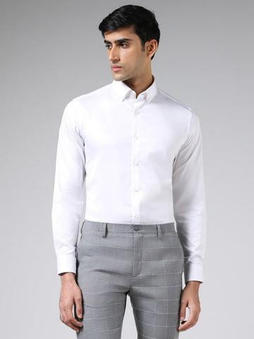 WES Formals Solid White Slim Fit Shirt