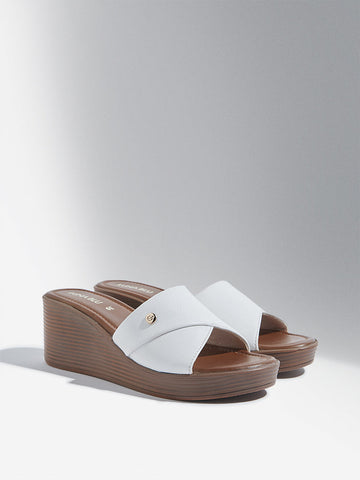 LUNA BLU White Criss-Cross Strap Wedge-Heel Sandals