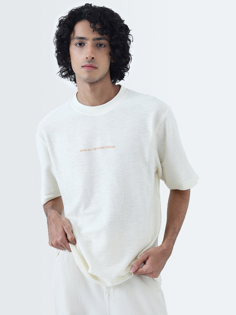 Nuon Off-White Text Design Relaxed-Fit Cotton T-Shirt