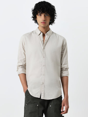 Nuon Beige Solid Slim Fit Cotton Shirt