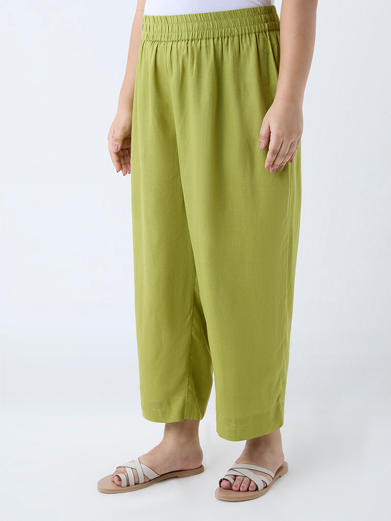 Diza Lime Solid Ethnic Pants