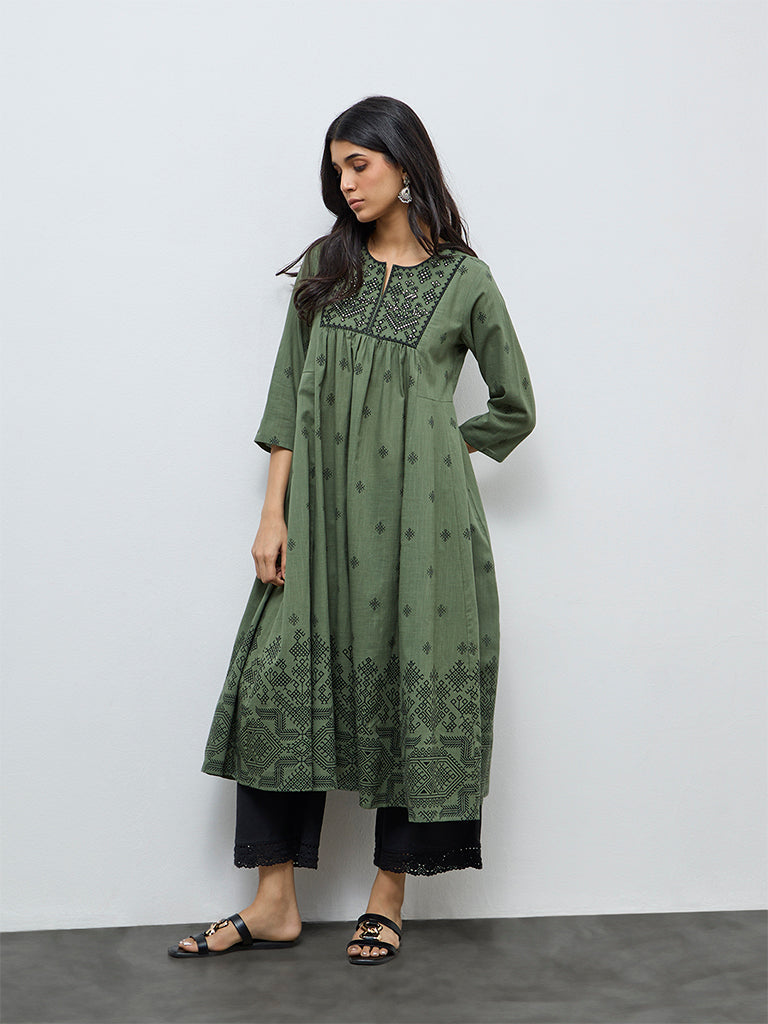 Utsa Green Embroidered Cotton A-Line Kurta