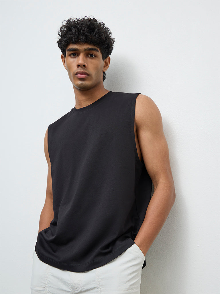 Nuoflexx Black Relaxed-Fit Cotton-Blend T-Shirt