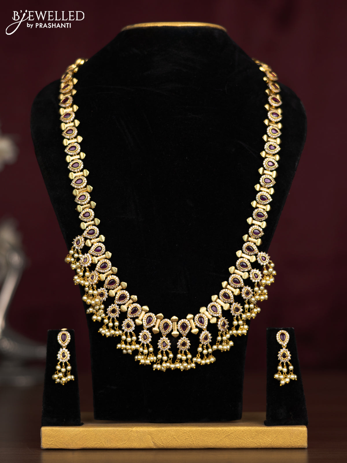 Antique guttapusalu haaram with pink kemp & cz stones and pearl hangings