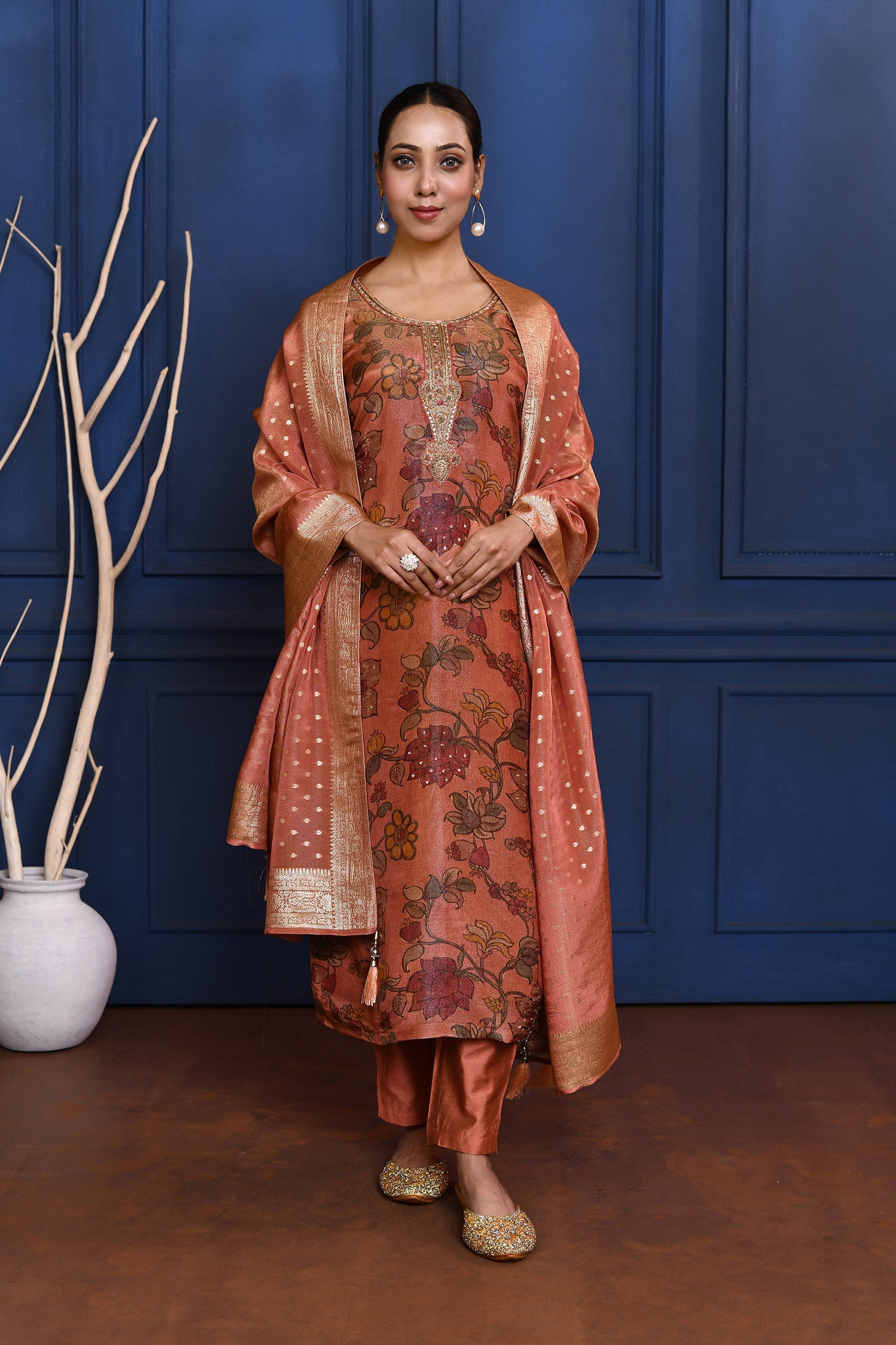 Earthy Pink Floral Printed Tissue Kurta Set