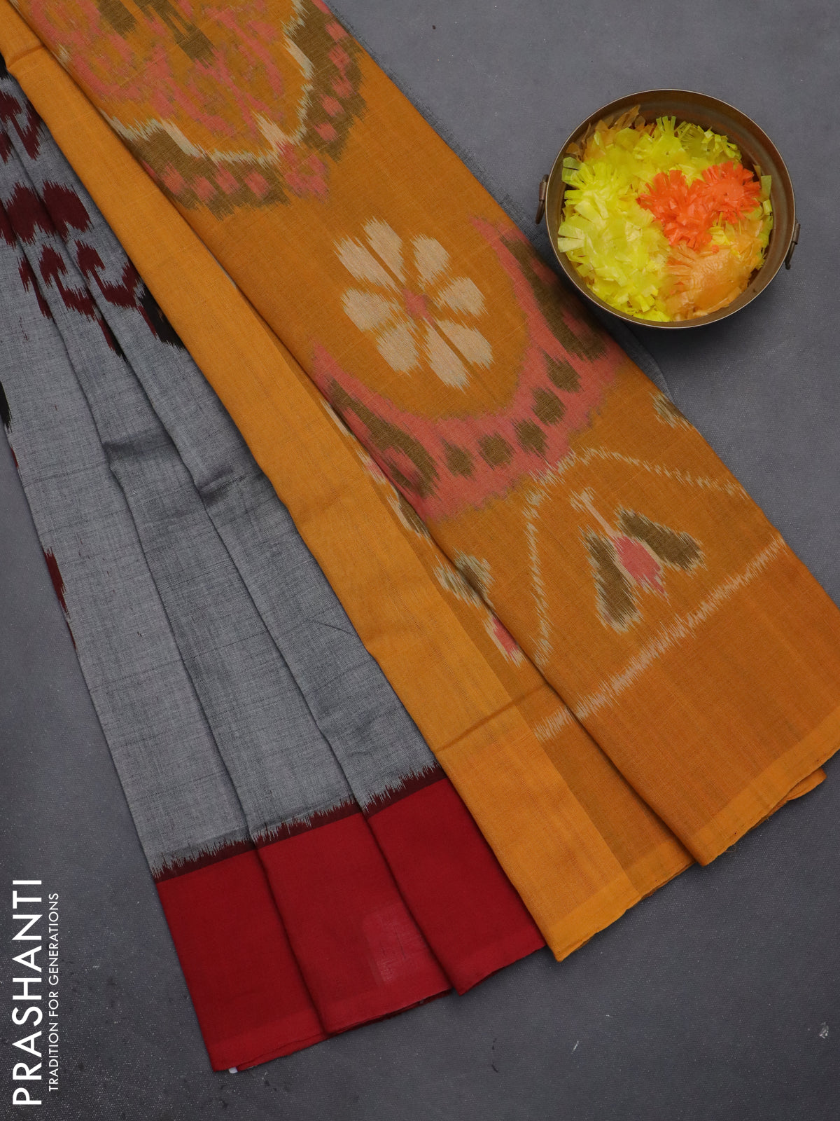 Ikat cotton saree grey with allover ikat weaves and ganga jamuna border