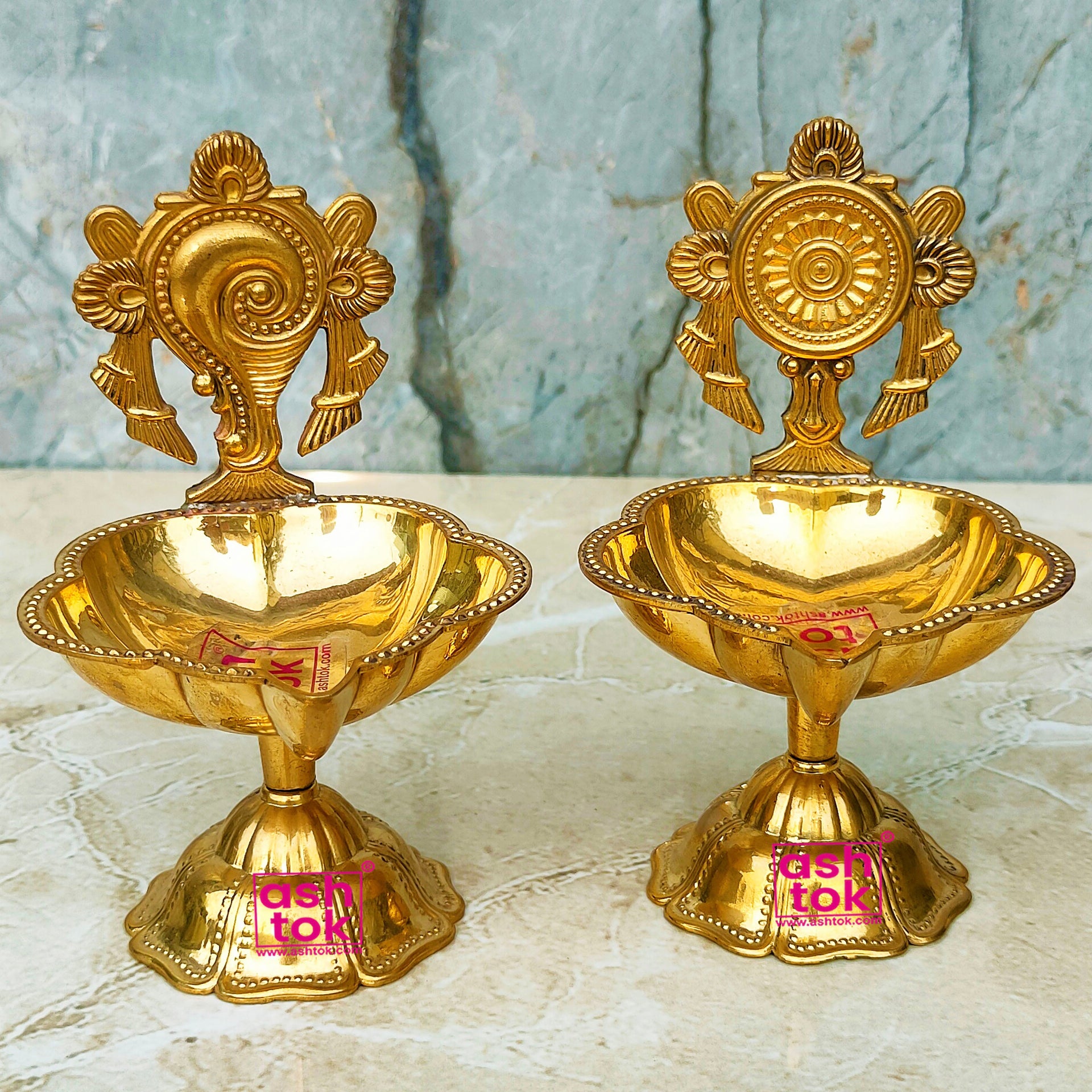 Brass Shanku Chakra Diya, Brass Oil Diya, Puja Diya, Shanku Chakra Deepam