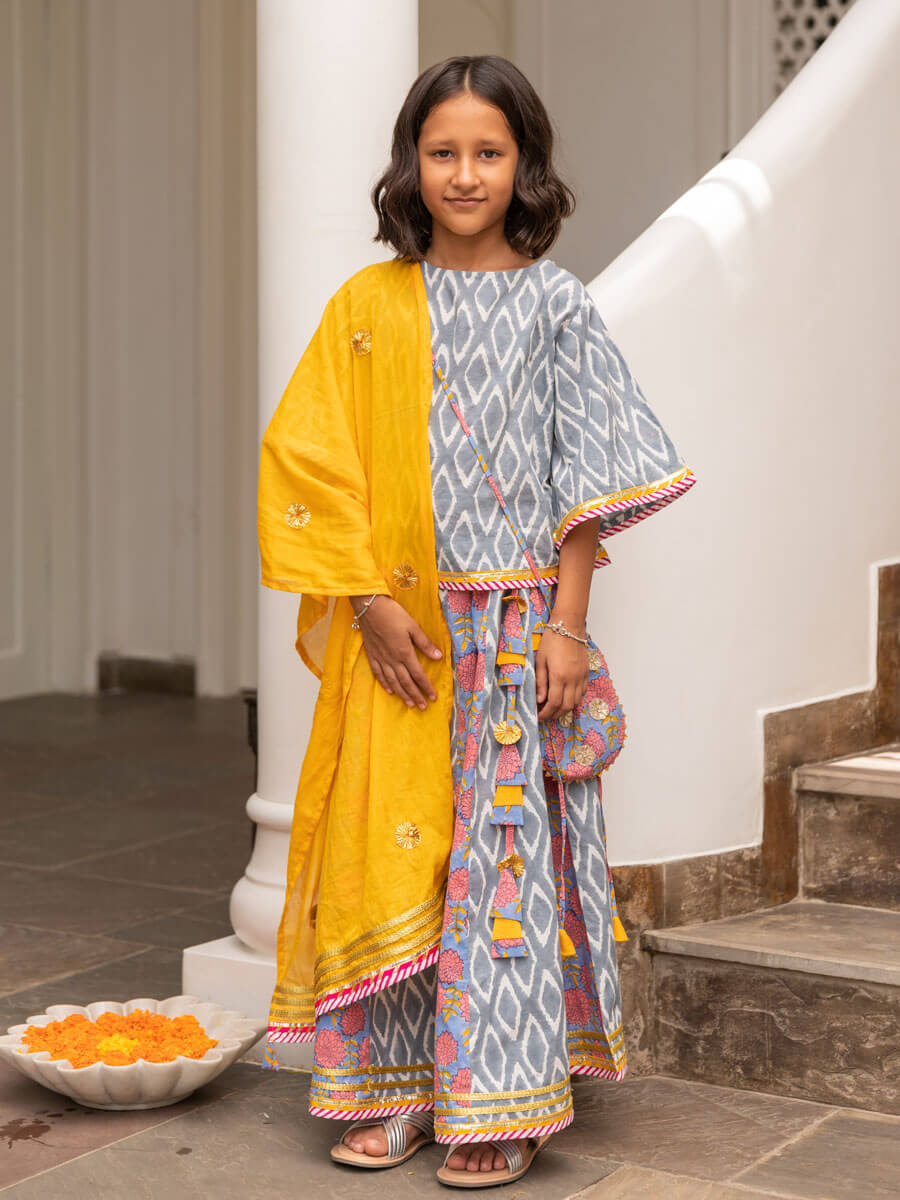 Set of 3 - Janki Kalidar Lehenga Set