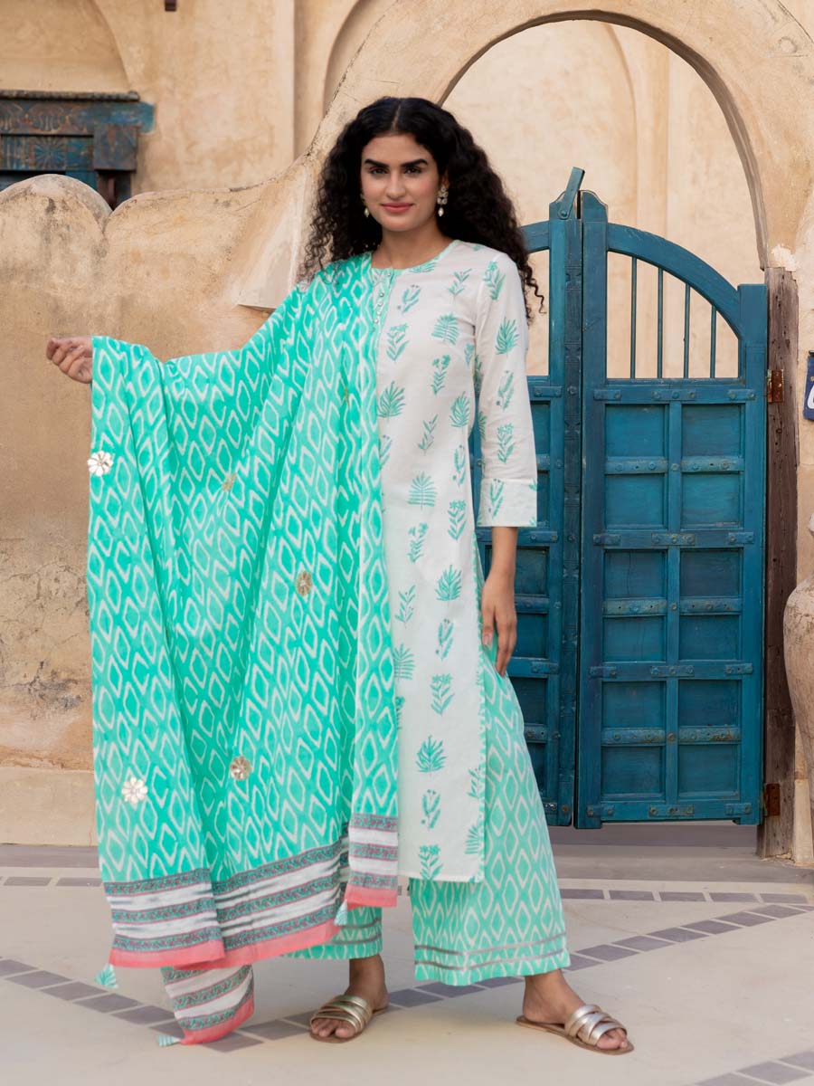 Turquoise Ikat Block Printed Mulmul Dupatta