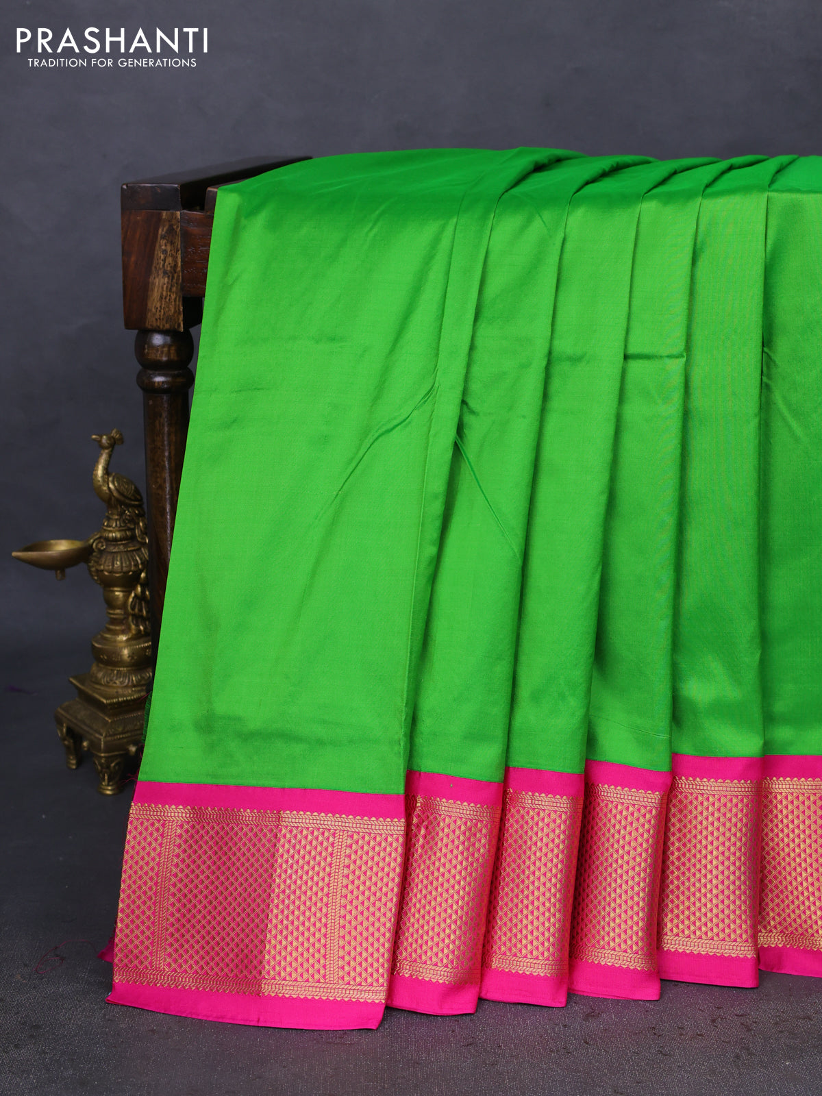 10 Yards silk saree light green and pink with plain body and zari woven border