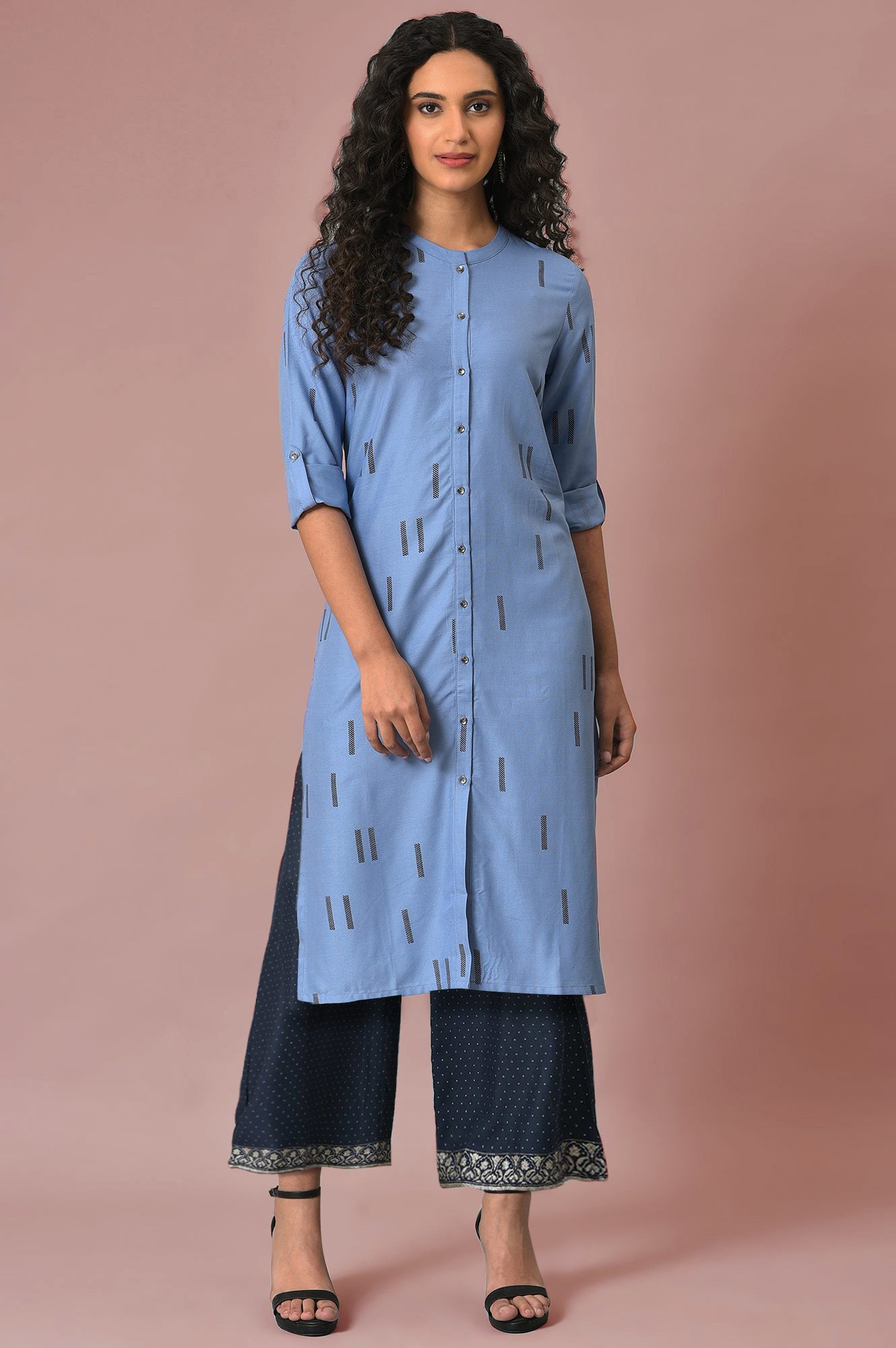 Blue Geometric Printed Straight Kurta with Parallel Pant Set