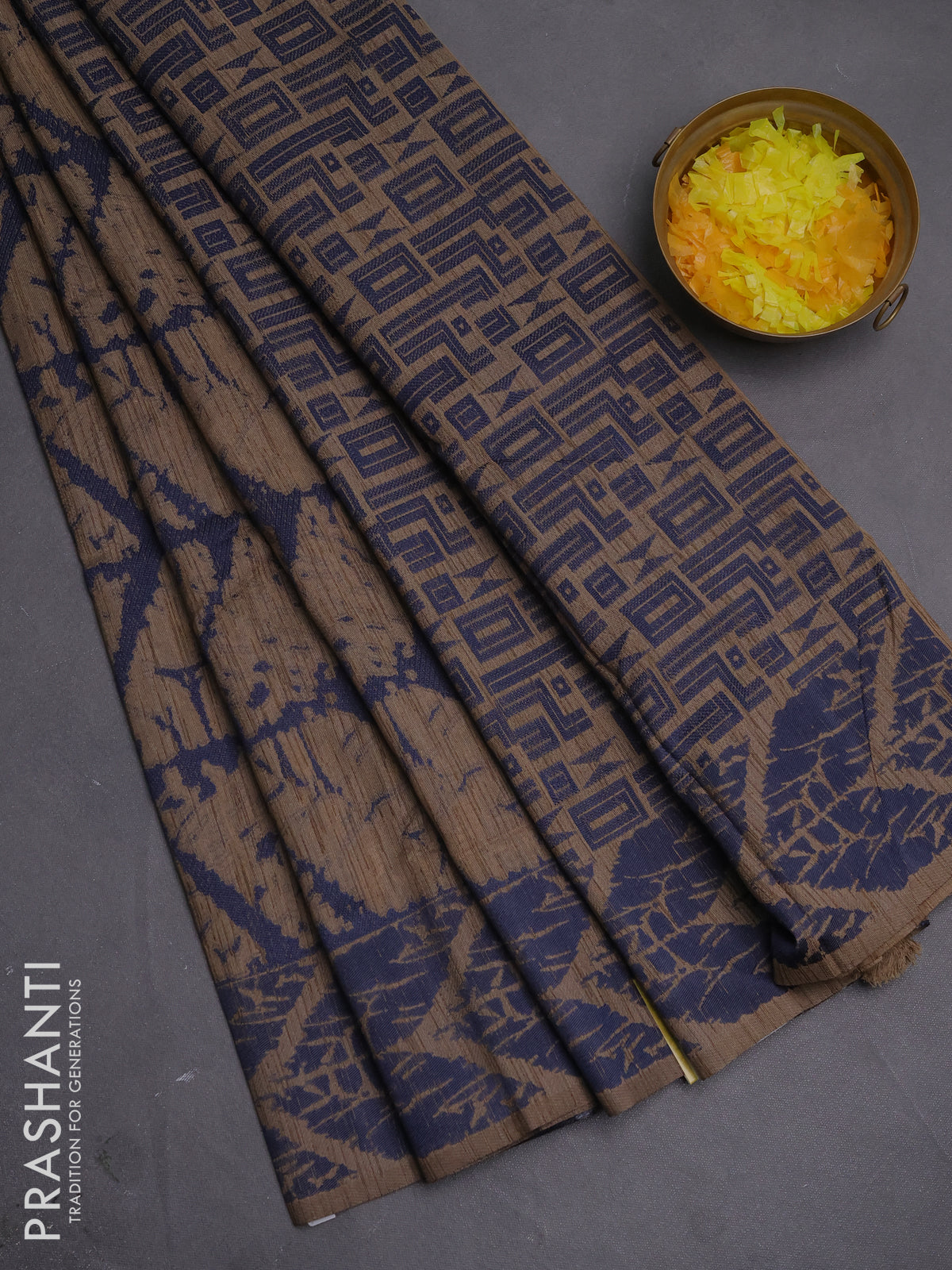 Banarasi semi matka saree chikku shade and blue with allover thread weaves and thread woven border
