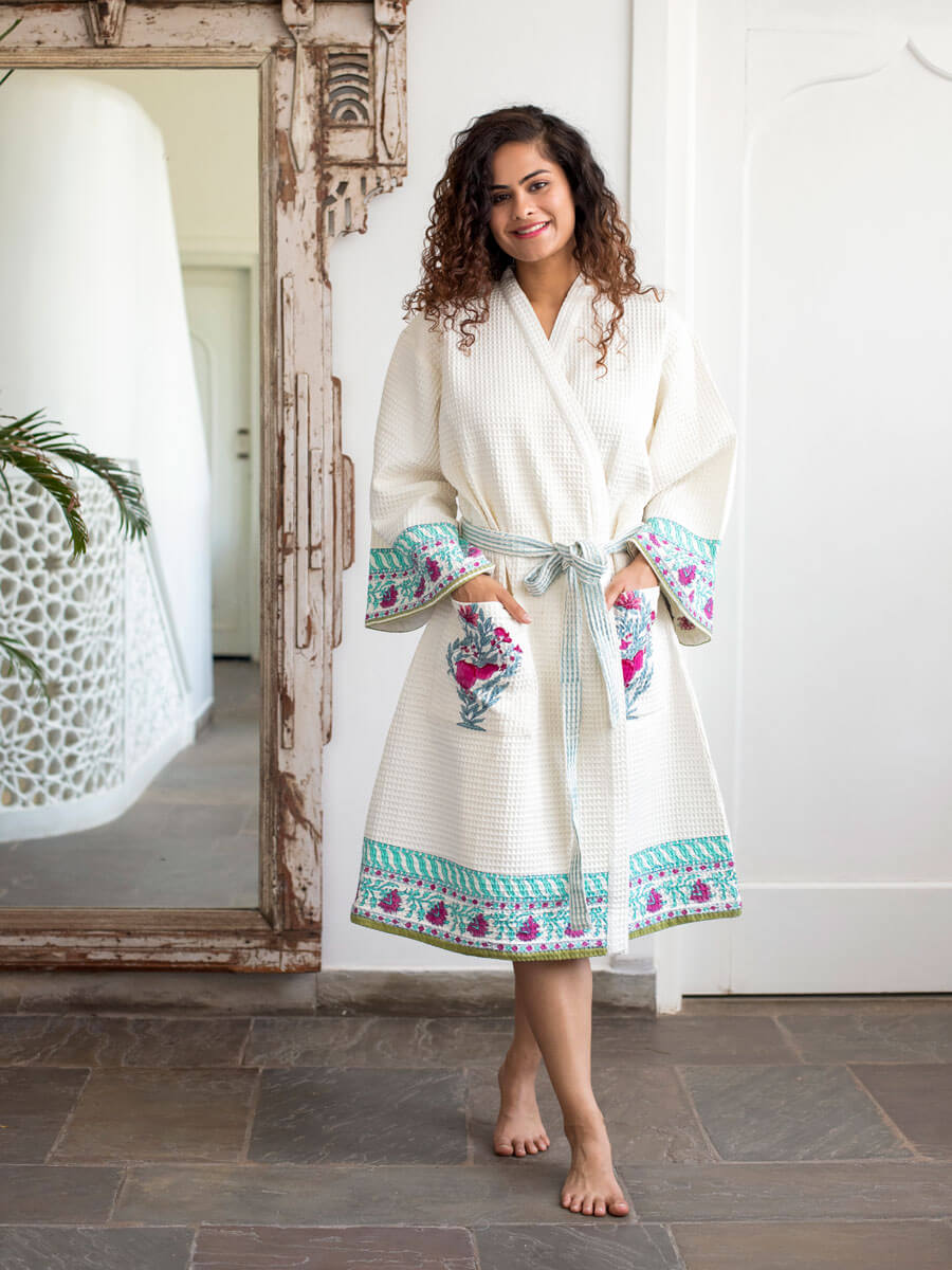 Pinar Waffle Block Printed Cotton Bath Robe