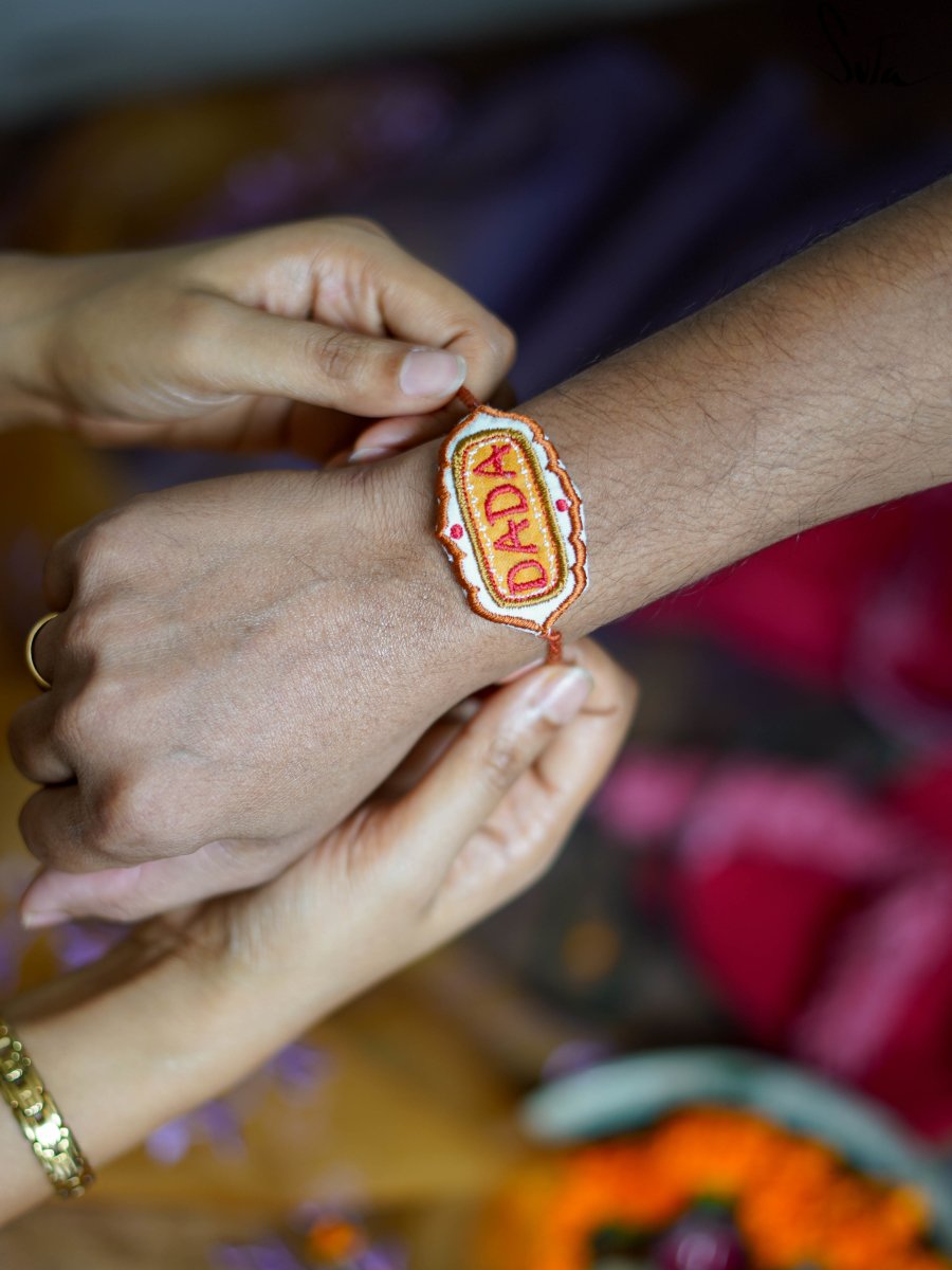 Amar Priyo Dada (Rakhi)