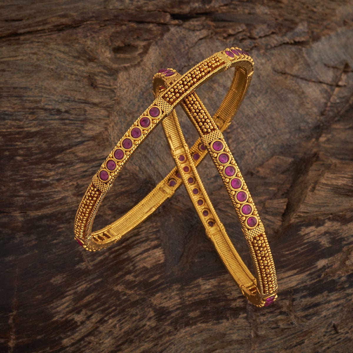 Antique Bangle 182607