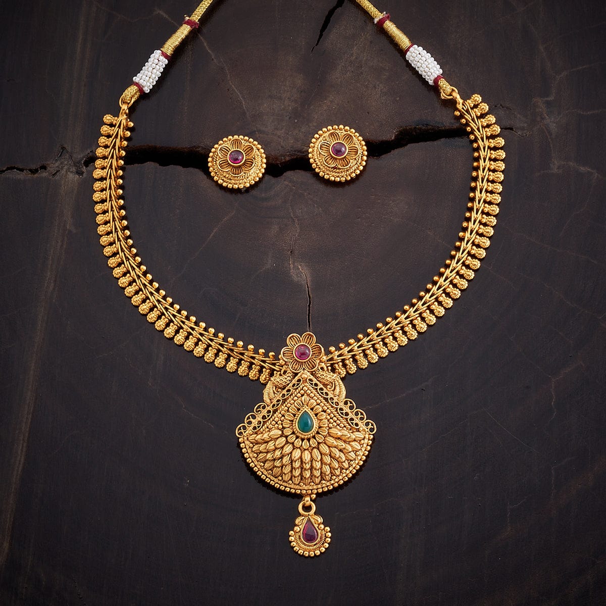 Antique Necklace 154350