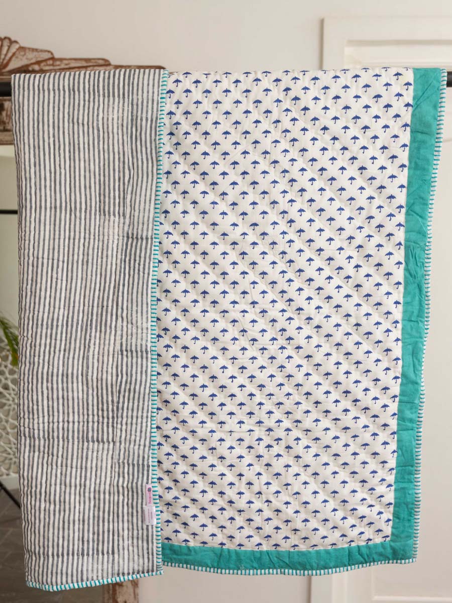 Blue Umbrella Organic Cotton Quilt for Infants