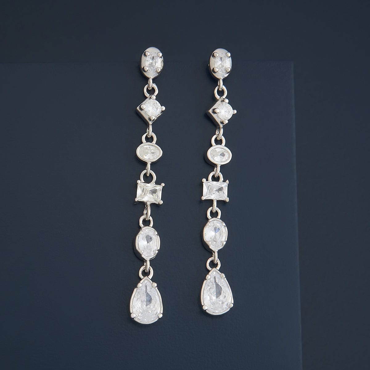 92.5 Silver Earring 180615