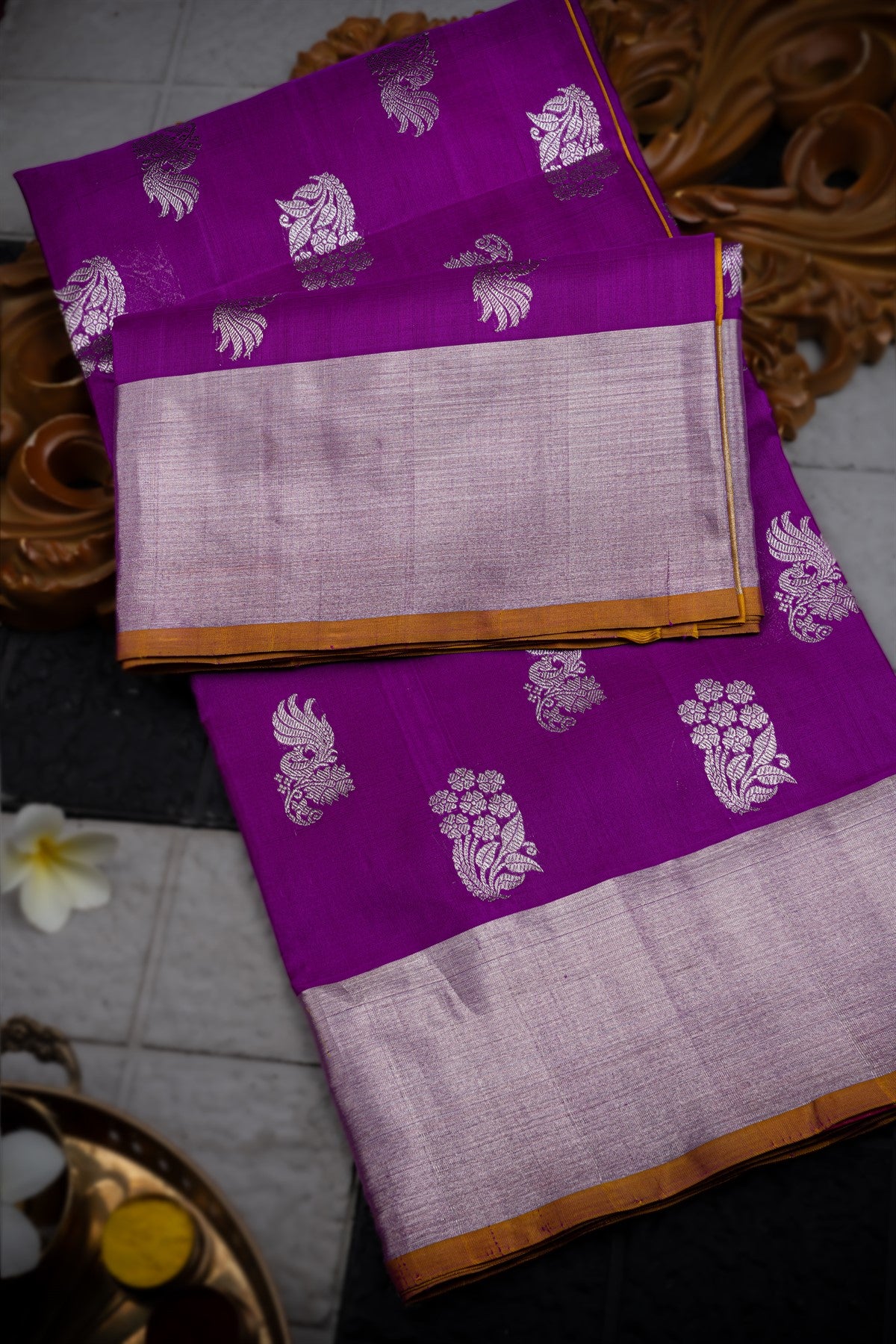 Uppada Silk Floral Motifs Purple Saree