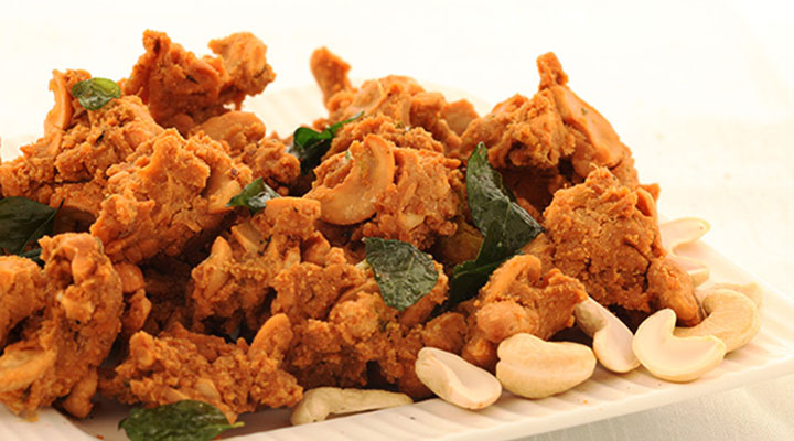 Kaju Pakoda